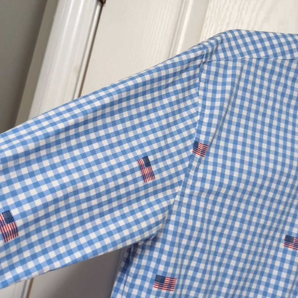 Vineyard Vines USA Flag Blue Check Tucker Shirt. Size Small - Picture 7 of 14